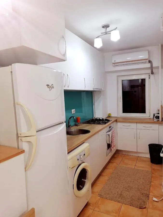 Tia Studio Daire Bükreş